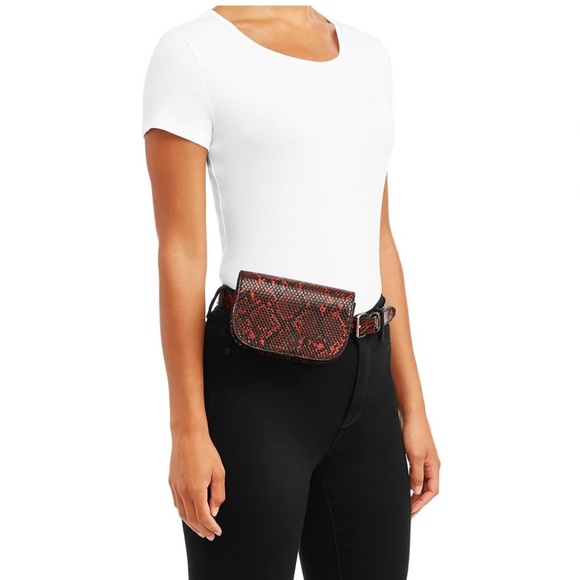 SCOOP X Walmart Snakeskin Belt Bag - Picture 4 of 4